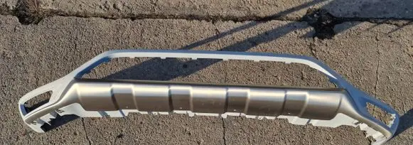 Volvo XC90 Front bumper lip 31399027