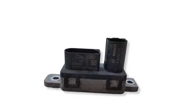 Jaguar F-Pace Glow plug pre-heat relay GX7312B533AD