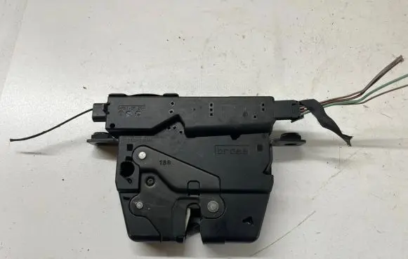 BMW 5 F10 F11 Tailgate/trunk/boot lock/catch/latch 51247191212 918064103 16367210