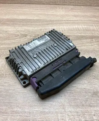 Renault Clio II Engine control unit/module ECU HOM7700102887 S105280005E