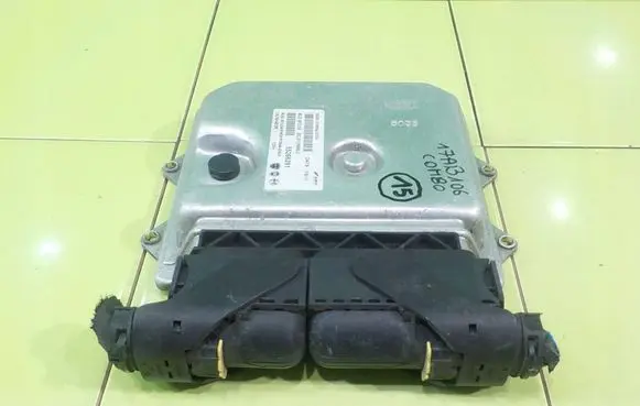 Opel Combo D Engine control unit/module 55266281
