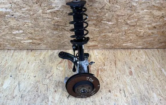 Volvo XC40 Front wheel hub spindle knuckle 32221857 32283432 32221282