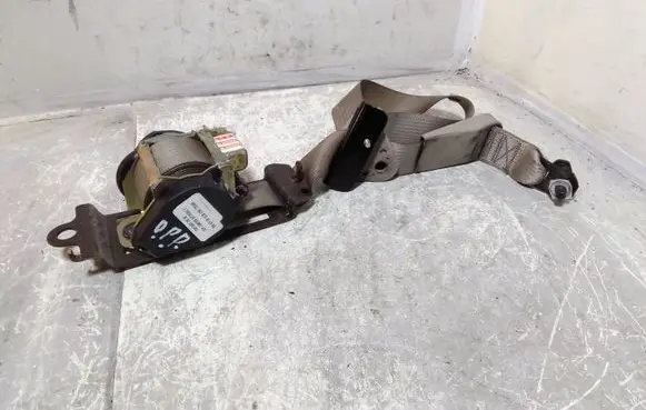 Chrysler Pacifica Front seatbelt P0TS581L2AE TA21184KEAZI 685000D
