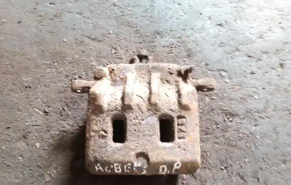Subaru Outback Front brake caliper