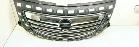 Opel Insignia A Front bumper upper radiator grill 551004542 13282567