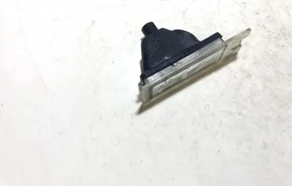 Volvo V70 Number plate light 9187153