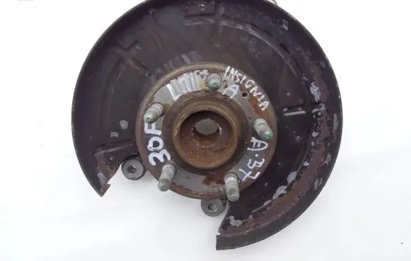 Opel Insignia A Rear wheel hub