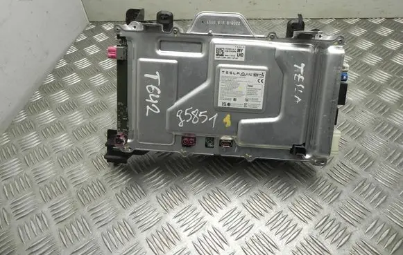 Tesla Model Y Other control units/modules 168443500E