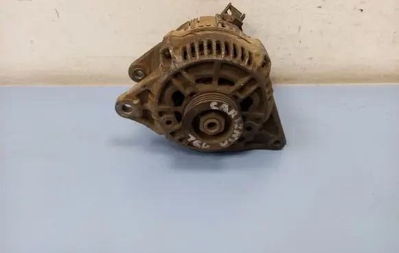 Mitsubishi Carisma Generator/alternator MD325700