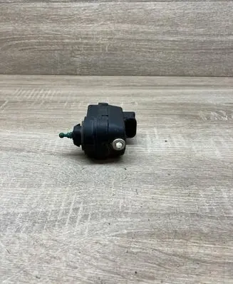 Renault Laguna II Headlight level adjustment motor 7700840141