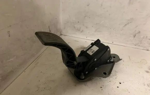 Hyundai Santa Fe Accelerator throttle pedal BHV0073A2B900