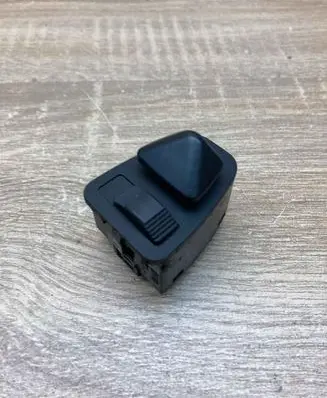 BMW 3 E46 Wing mirror switch 8373691 03200500