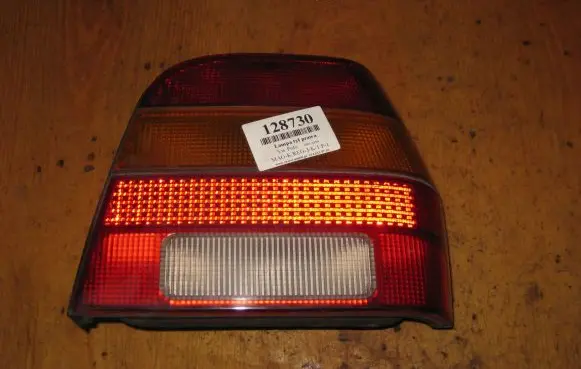 Volkswagen Polo II 86C 2F Rear/tail lights