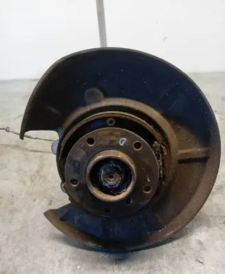 BMW 5 E60 E61 Rear wheel hub spindle/knuckle 