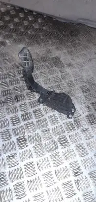 Audi A6 S6 C6 4F Accelerator throttle pedal 4F1721523B