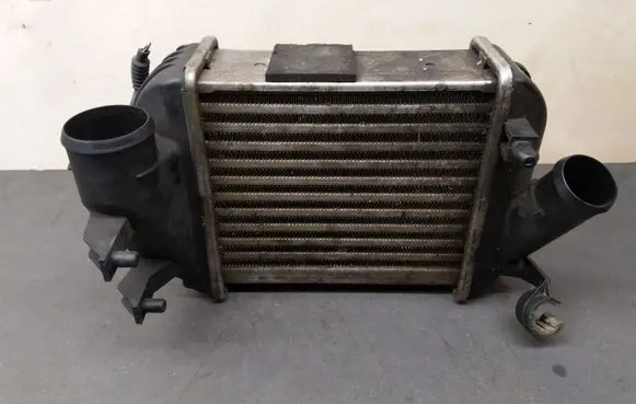Audi A4 S4 B6 8E 8H Intercooler radiator 8E0145805P 8E0145805