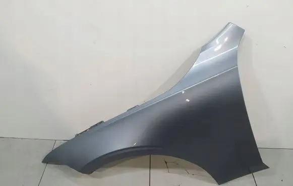 Volvo S90, V90 Fender