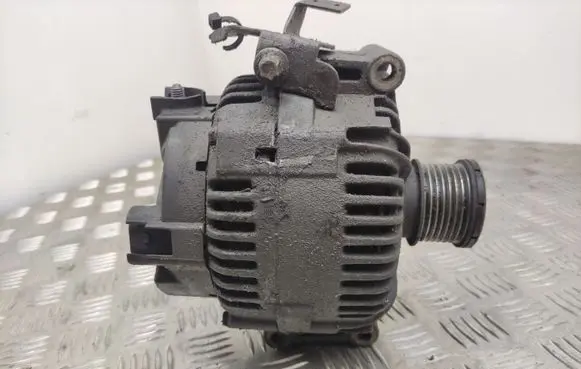 Mercedes-Benz E W211 Generator/alternator A6421540402