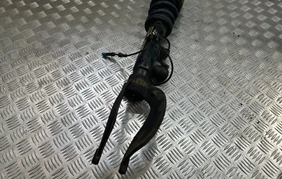 BMW X5 F15 Front shock absorber with coil spring 6863173