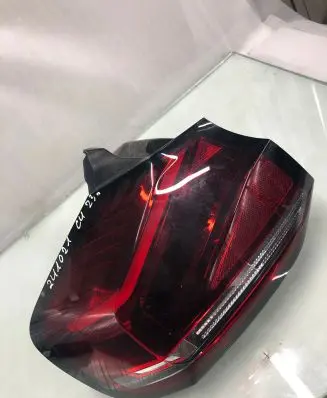 Citroen C4 III e-C4 Rear/tail lights 9831100280