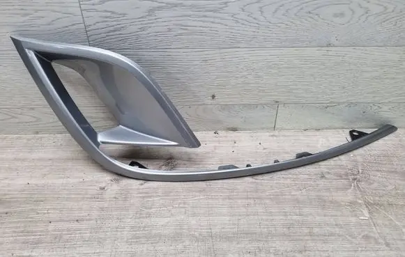 Front bumper lower grill
