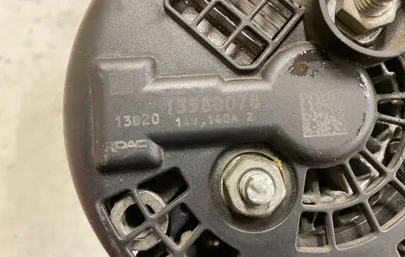 Opel Antara Generator/alternator 13580078 13B20