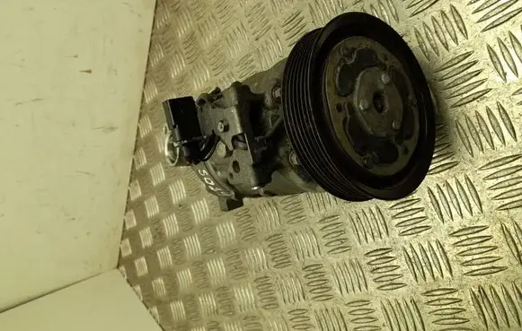 Audi Q7 4M Air conditioning (A/C) compressor (pump) 4M0820803M