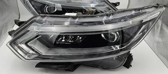 Nissan Qashqai Headlight/headlamp N117