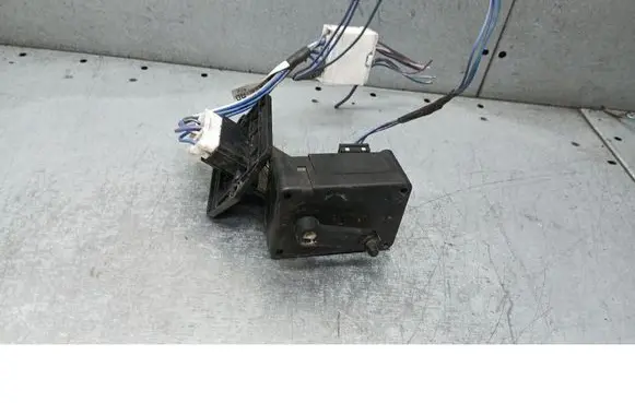 Mazda 323 F Heater blower motor/fan resistor 