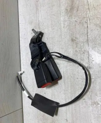 Nissan Micra K14 Rear seatbelt buckle 636460400d