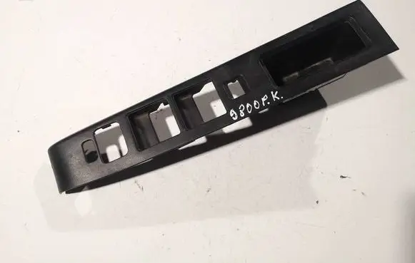 Mazda 5 Other front door trim element 6c64684l6d02