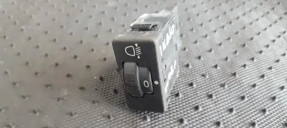 Citroen Xsara Picasso Headlight level height control switch