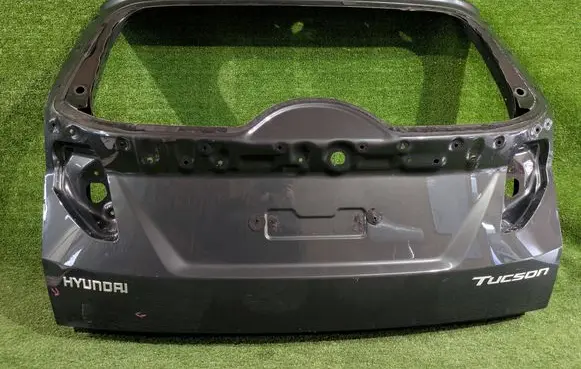 Hyundai Tucson IV NX4 Truck tailgate