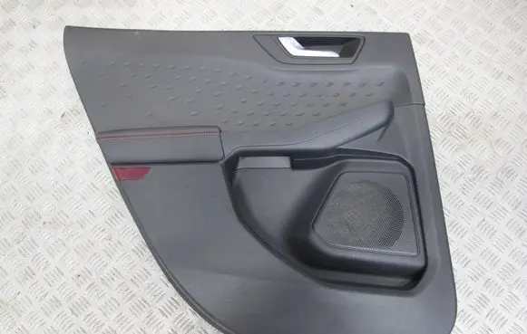 Ford Kuga III Coupe rear side trim panel 