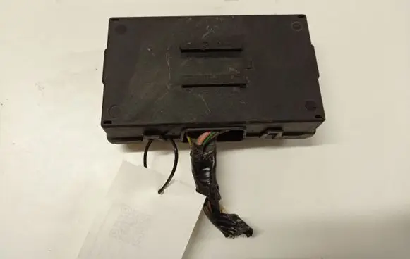 Citroen C6 Fuse module 9632229480 97086100