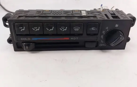 Nissan Primera Climate control unit