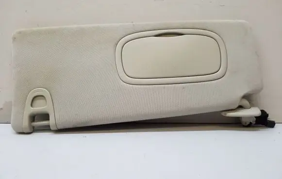 Jeep Cherokee Sun visor 05108113AA