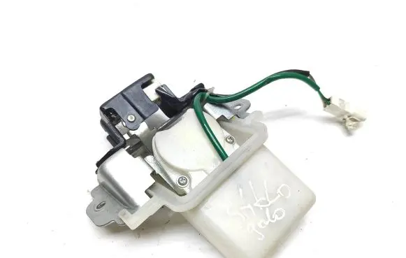 Toyota Land Cruiser (J150) Tailgate window lock/catch/latch 