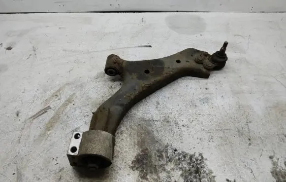 Chevrolet Captiva Front lower control arm/wishbone