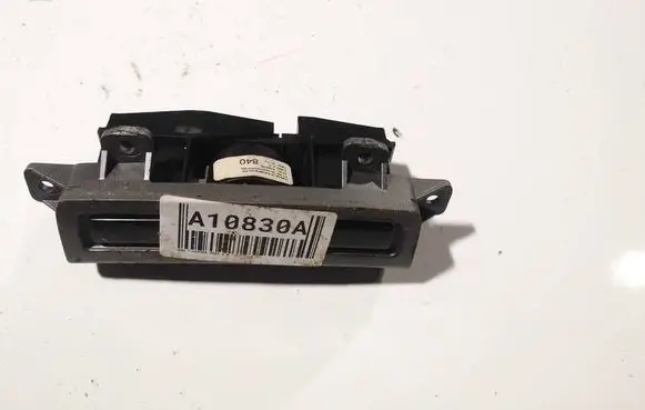 BMW 7 E65 E66 Tailgate exterior lock b0300156