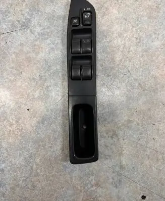 Subaru Impreza II Electric window control switch