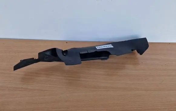 Volkswagen PASSAT B5 Radiator trim 3B0121284H