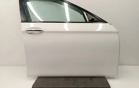 BMW 5 F10 F11 Front door 9628754