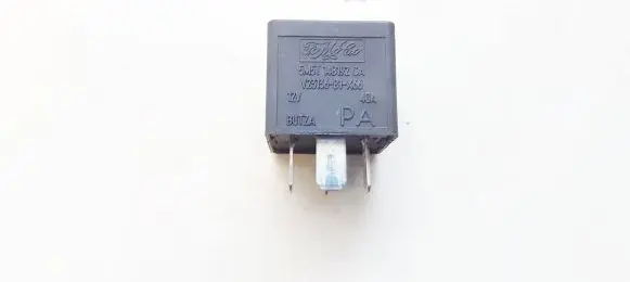 Ford Mondeo Mk III Other relay 5m5t14b192ca v23136b1-x66