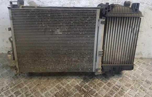 Opel Meriva B Coolant radiator 13283249