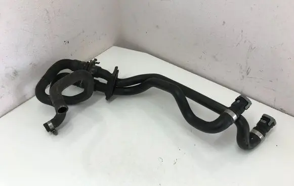 Volvo V70 Engine coolant pipe/hose 6G918B160CD 6G9118C266CF