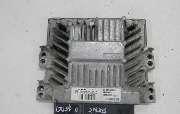 Renault Scenic II - Grand scenic II Engine control unit/module ECU 8200565863