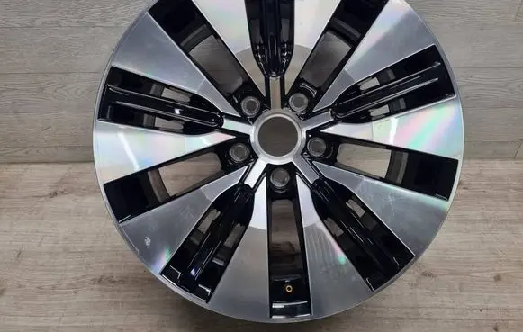 Volkswagen Multivan T6 R18 alloy rim 7LA601025D