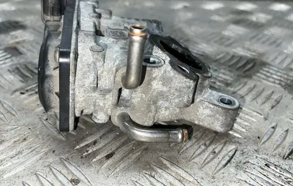 Subaru Forester SH EGR valve 08K29 1501000052 09K010028