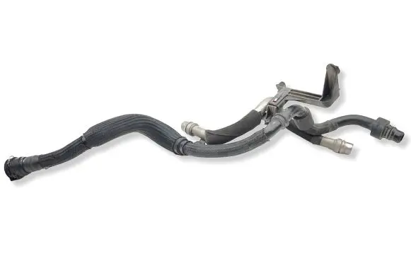 Peugeot 3008 III Hybrid/electric vehicle battery cooling hoses/tubes 9843315380